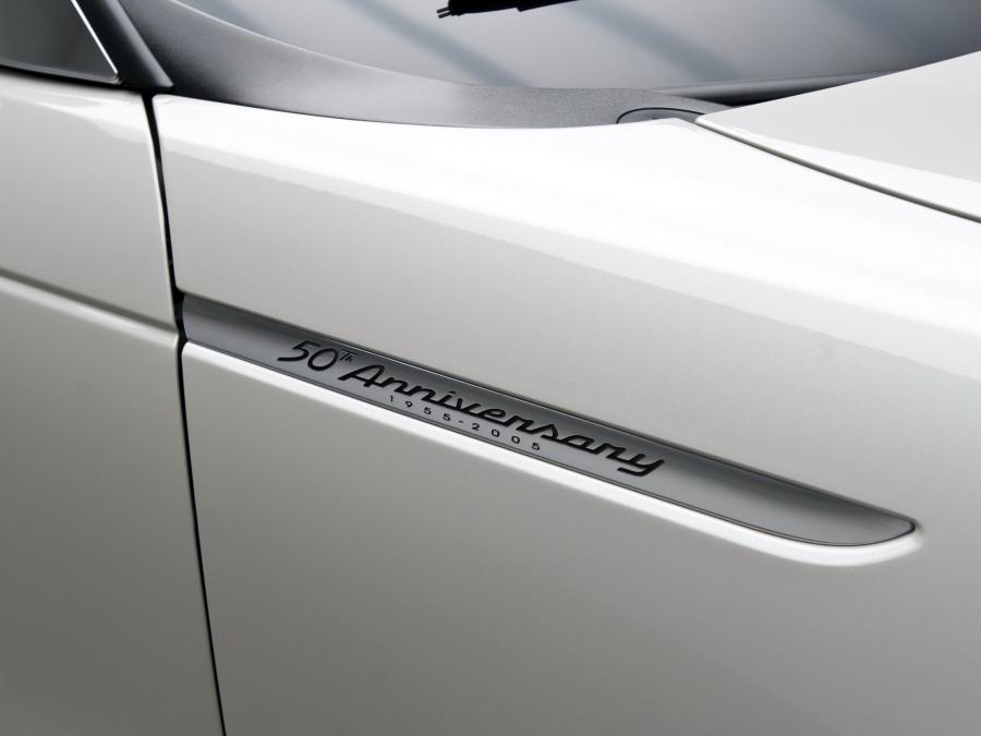Детали экстерьера Ford Thunderbird 50th Anniversary 2005 года  (фото 9 из 10)